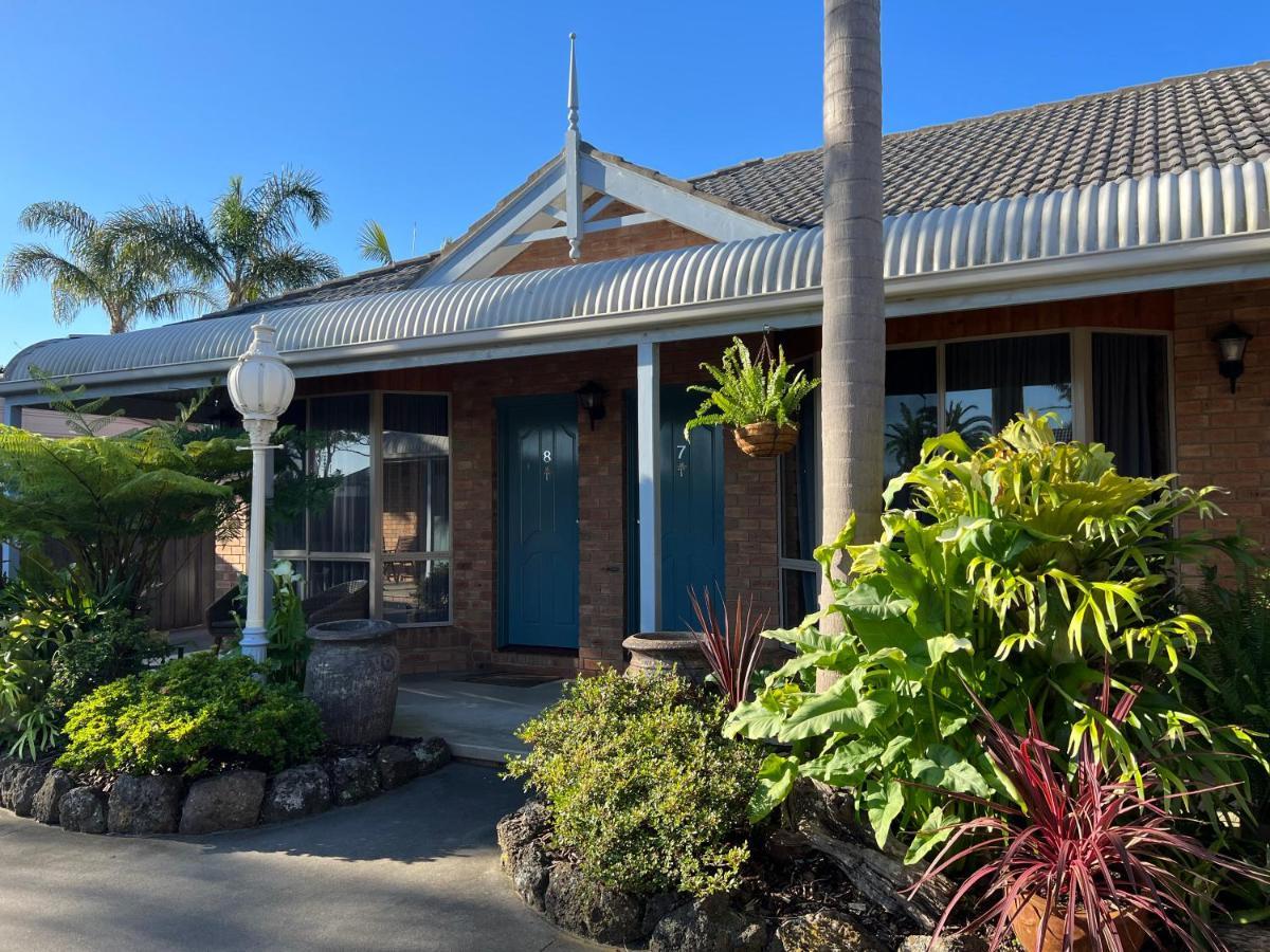 Coastal Waters Motor Inn Lakes Entrance Ngoại thất bức ảnh