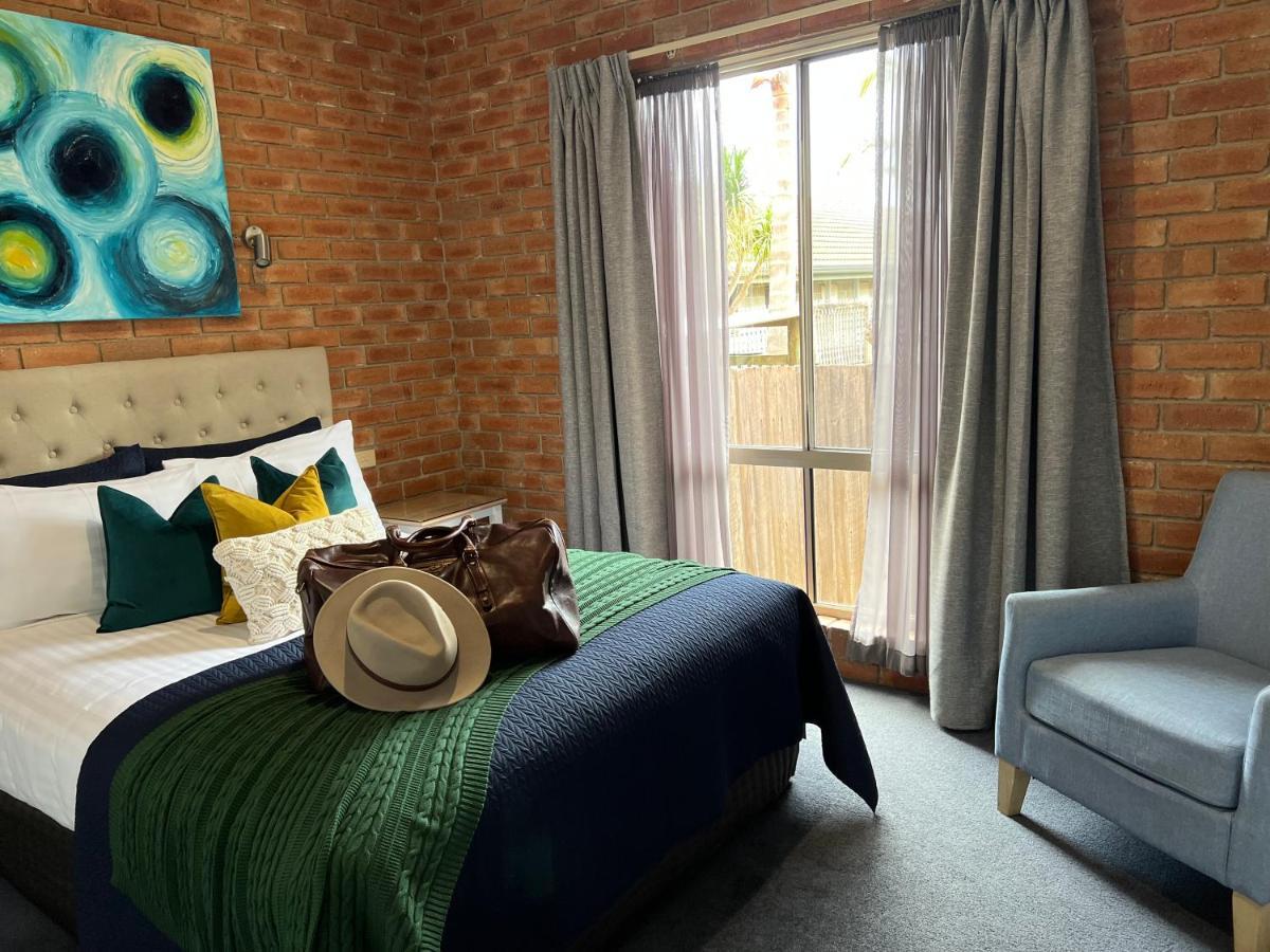 Coastal Waters Motor Inn Lakes Entrance Ngoại thất bức ảnh