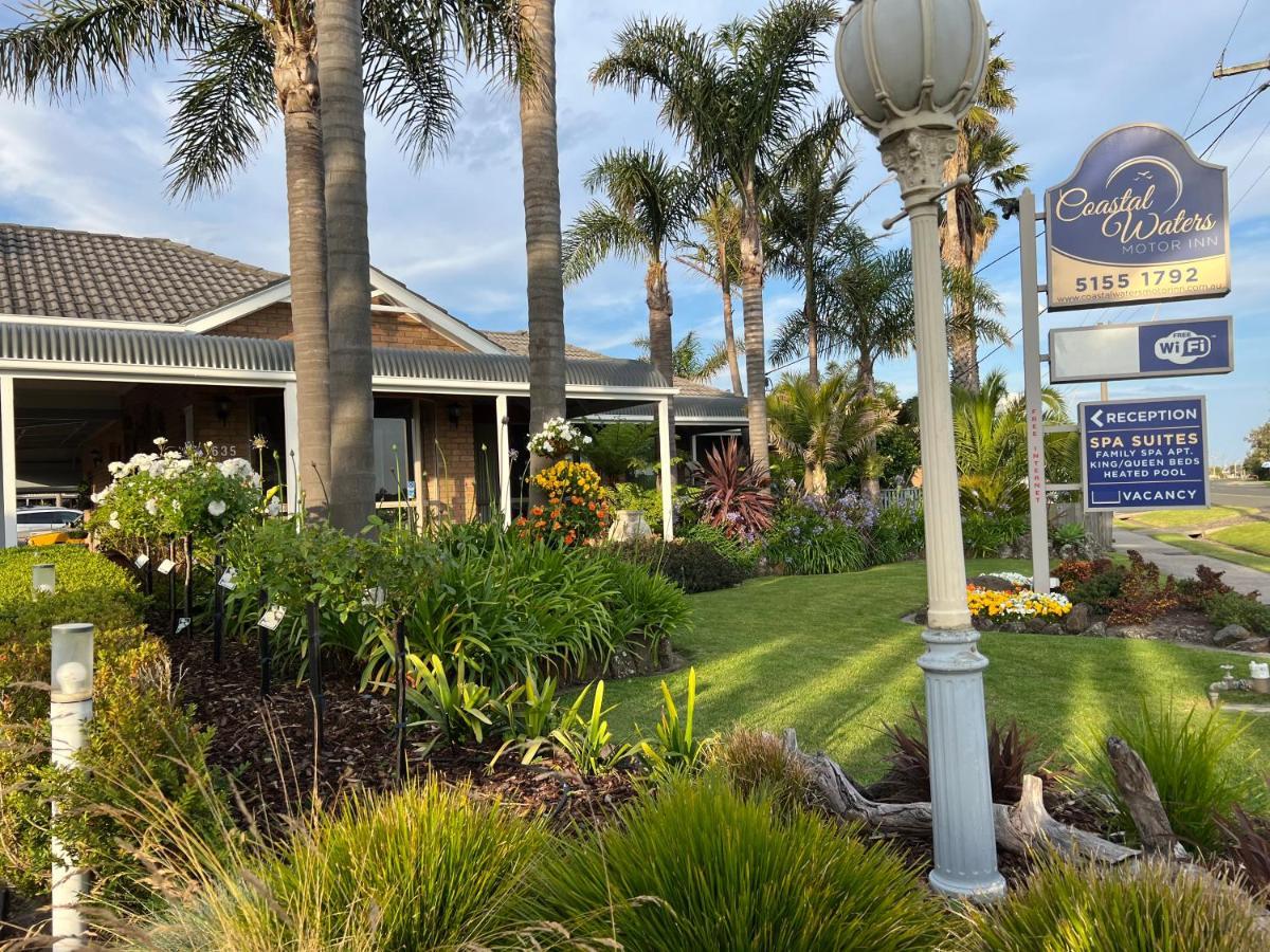 Coastal Waters Motor Inn Lakes Entrance Ngoại thất bức ảnh