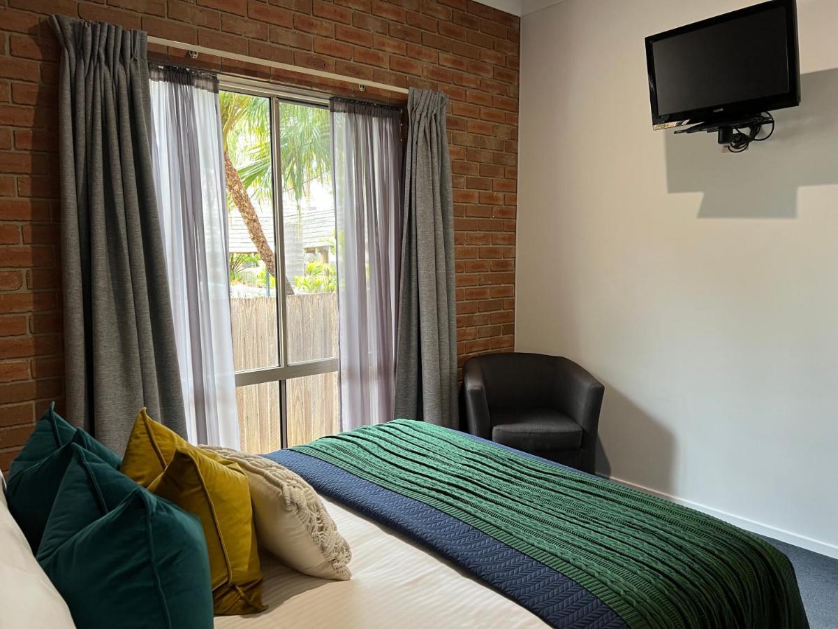 Coastal Waters Motor Inn Lakes Entrance Ngoại thất bức ảnh