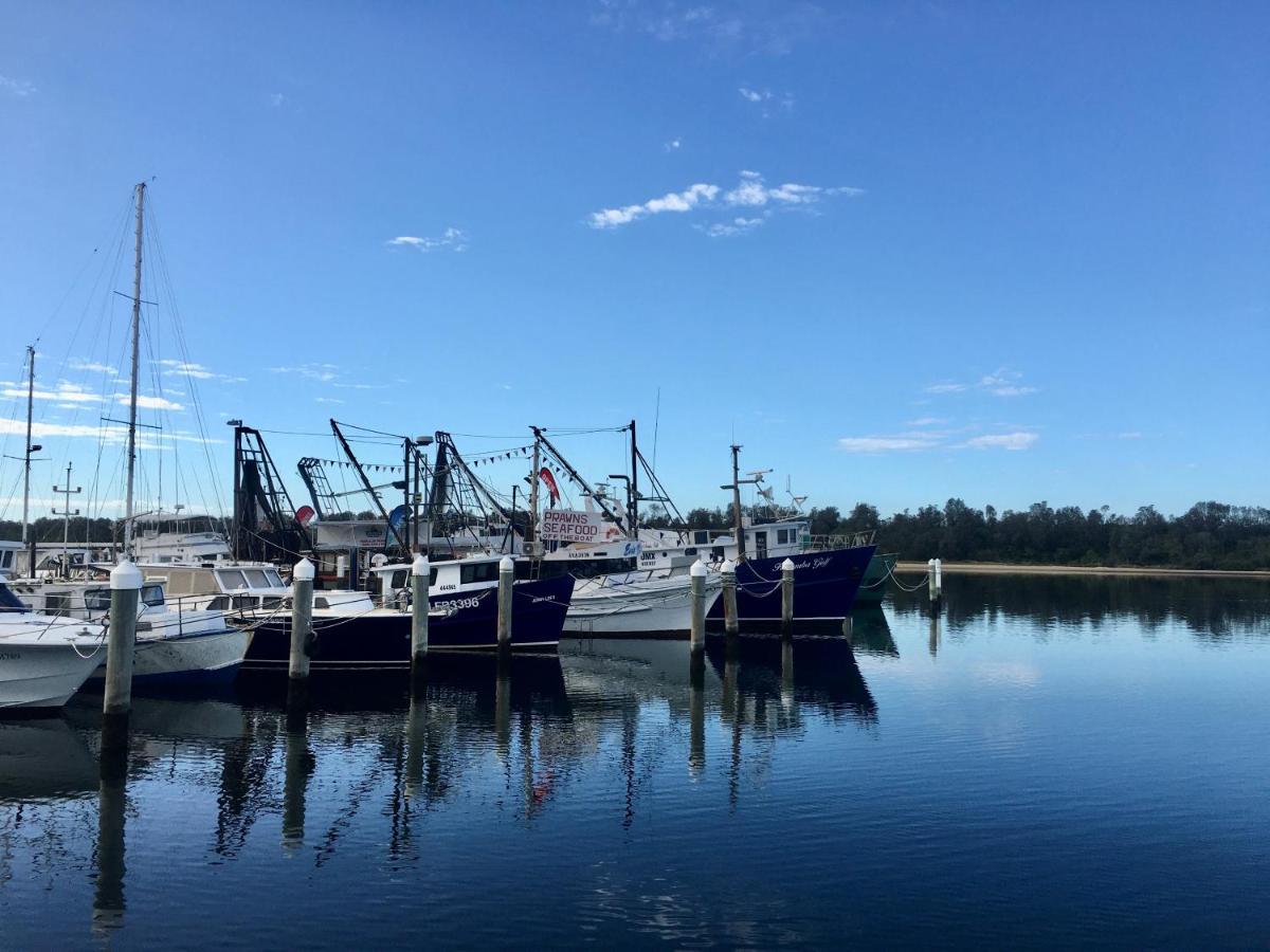 Coastal Waters Motor Inn Lakes Entrance Ngoại thất bức ảnh